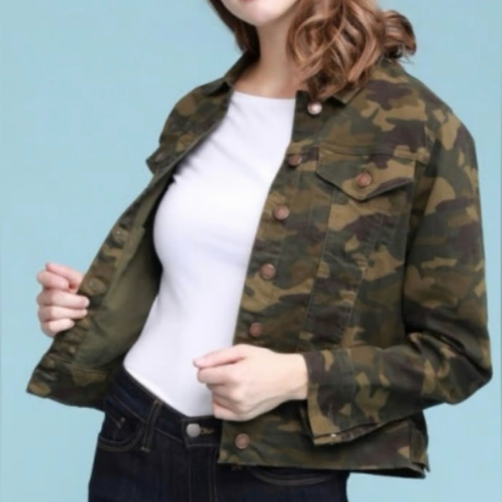 Judy Blue Camouflage Women's Denim Jacket size Small